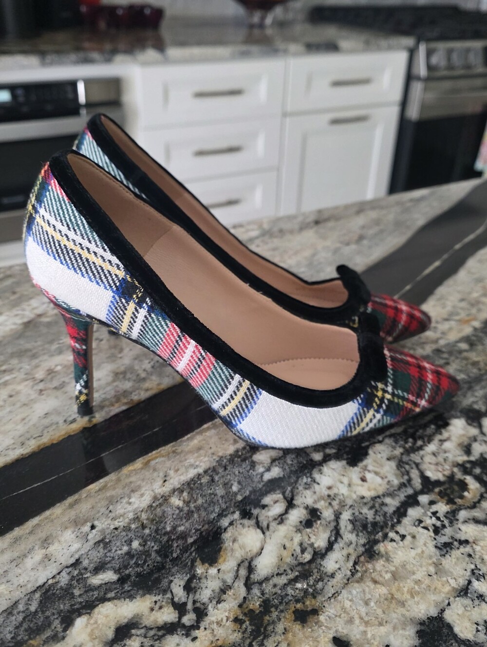 PRISTINE J Crew Elsie Pump Size 8 Stewart Tartan Plaid Heels White Red Black
